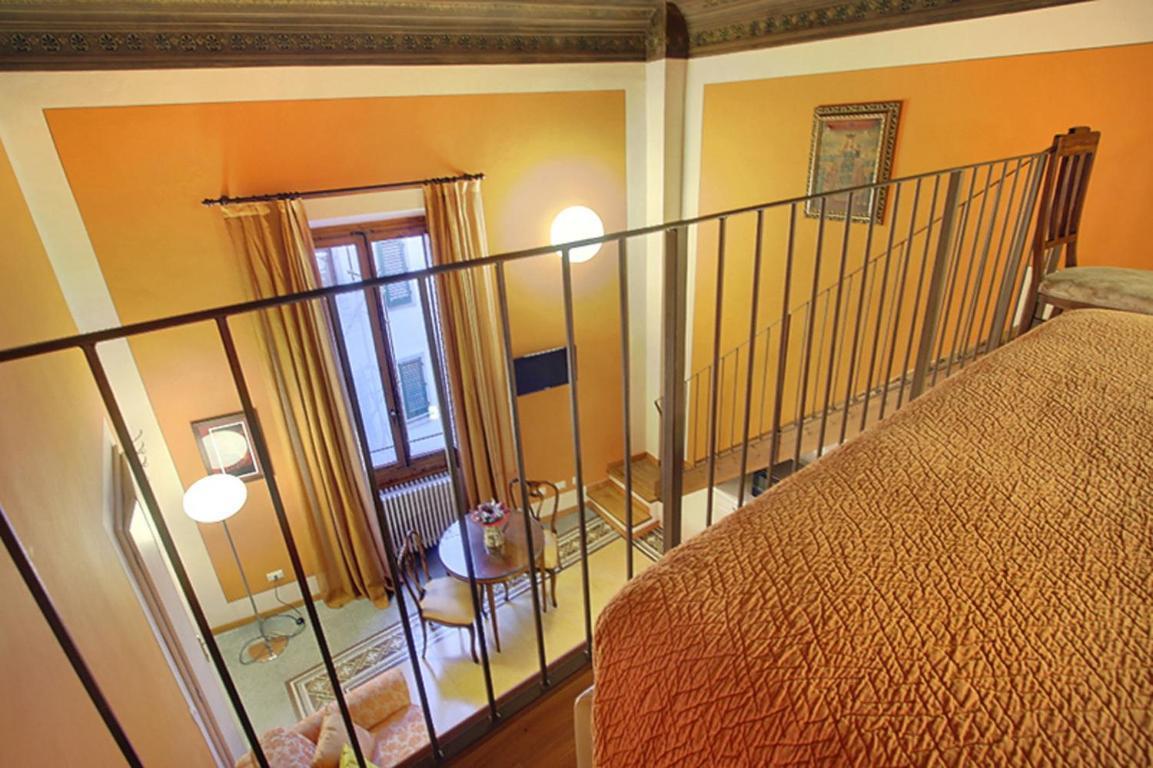 Apartments Puccini Florens Rum bild